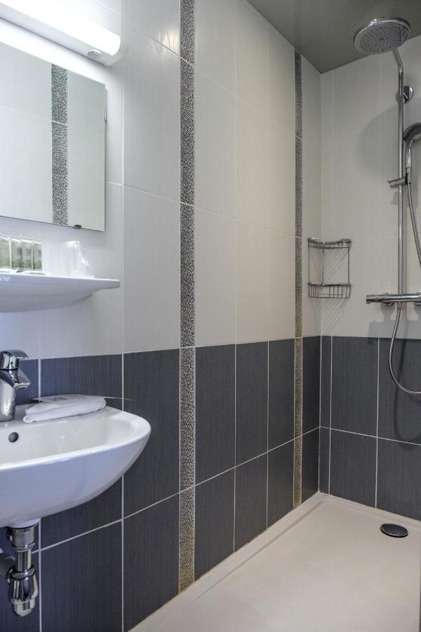 De Montparnasse Hotel 3*