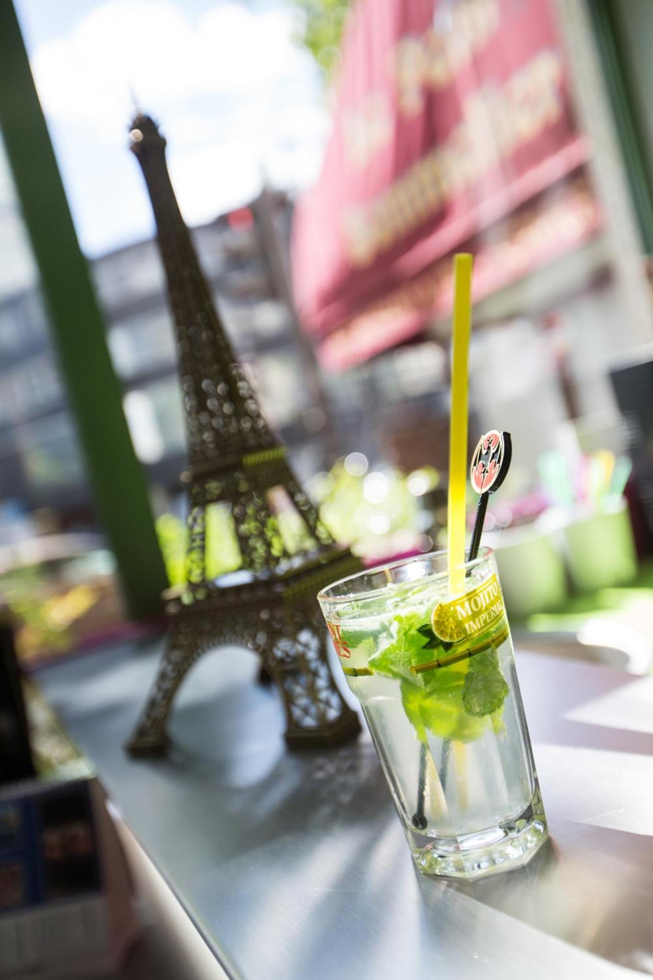 Hotel De Montparnasse Parigi